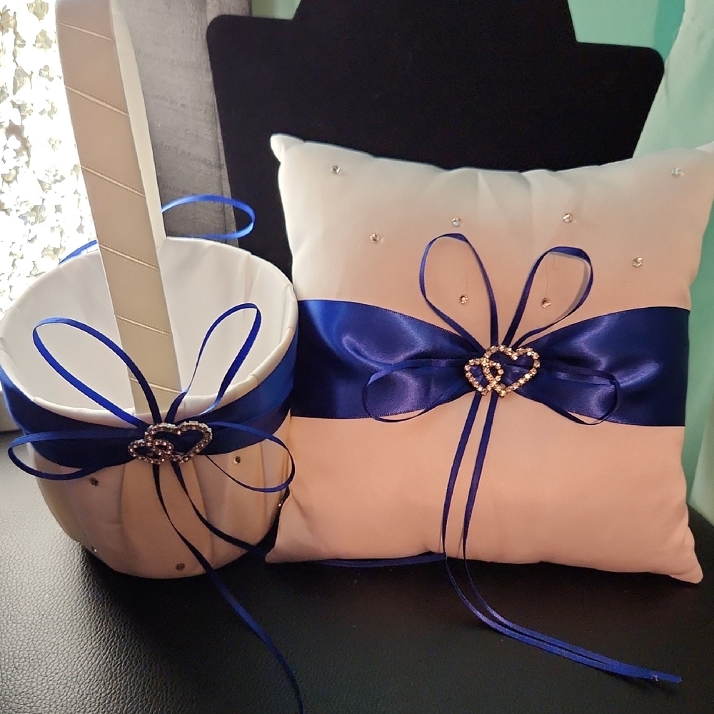 Elegant Blue and White Wedding Pillow and Basket Set